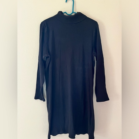 Old Navy Dresses & Skirts - Black Old Navy turtleneck dress size 3X